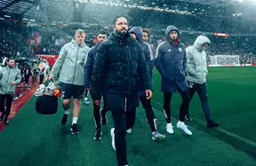 Manchester United to wait until summer for midfield signings under Amorim's plan photo