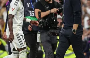 Franco Mastantuono defends Vinícius Júnior after El Clásico, says Vini apologized to Xabi and teammates photo