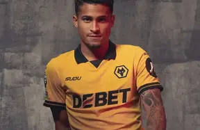 Manchester United close in on Joao Gomes as January move from Wolves advances photo