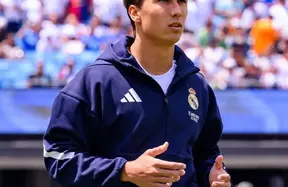 Real Madrid reject loan bids for Gonzalo García - academy No.9 to stay and fight for minutes photo
