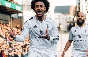 Roma push to sign Joshua Zirkzee on loan with obligation to buy - perfect No9 for De Rossi photo