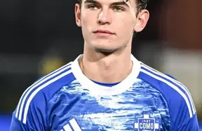 Nico Paz signals Real Madrid commitment as elite clubs circle photo