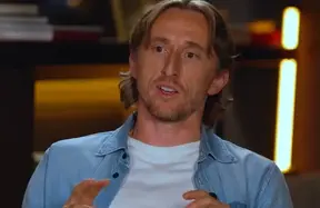 Luka Modric on Spurs exit and Levy: Chelsea bid, Madrid destiny photo