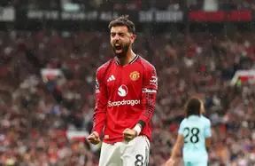 Bruno Fernandes a late doubt as Amorim flags two fresh injuries before West Ham photo