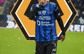 Wolves line up Patrik Mercado as Jhon Arias succession plan, non-homegrown slot set to open photo