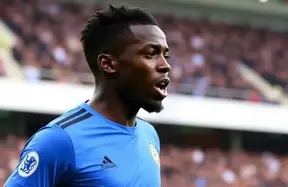 Vinicius Jr penalty shout sparks outrage - and why VAR was right to stay out photo