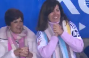 Víctor Valdepeñas shares a proud Bernabéu moment as his mother watches on photo