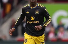 Kobbie Mainoo pushes for January loan - Napoli emerge as a perfect fit as Amorim weighs green light photo