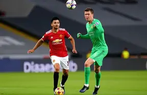 Casemiro ruled out vs Aston Villa - more midfield chaos for Manchester United photo