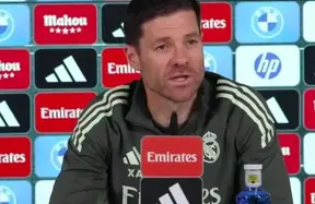 Xabi Alonso keeps Endrick card close, teases a chance for "Bobby" before Copa trip to Talavera photo