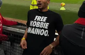 Kobbie Mainoo distances himself from brother's 'Free Kobbie Mainoo' T-shirt, insists no disrespect photo