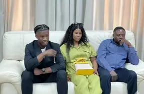 Eduardo Camavinga honors his roots in Angola with a family visit to the Ministry of Youth and Sports photo