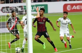 Arsenal dominate but finishing falters as Gyökeres-Jesus debate heats up; Saka, Rice stand out photo