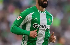 Isco to miss Real Madrid clash after surgery - out at least a month photo