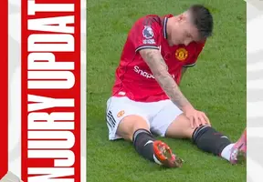Benjamin Šeško limps off vs Spurs with left knee issue - rivals sense United setback