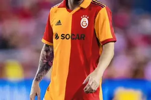 Galatasaray explore short-term loan to bring Lionel Messi back to Europe ahead of 2026 photo