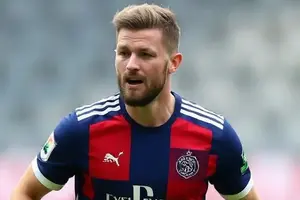 FPL Watch: Early talks to bring Matthijs de Ligt into squads - smart punt or clean-sheet trap? photo